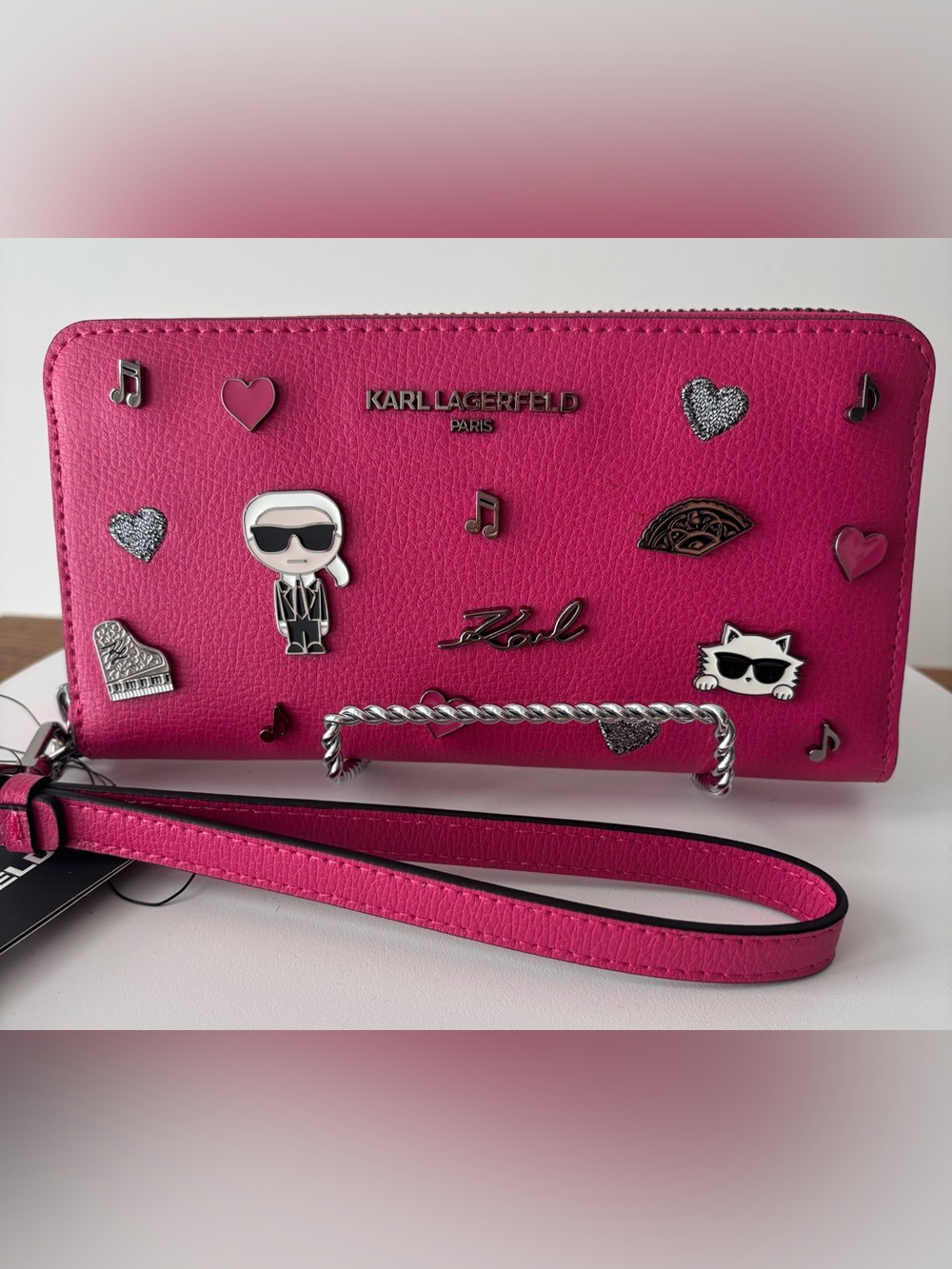KARL LAGERFELD Jaqueline Zip Wallet/Wristlet with Studded Icons, Hot Pink - NWT